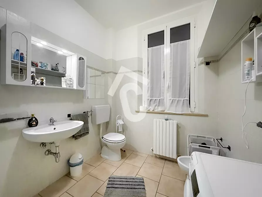 Immagine 8 di Bilocale in affitto  a Jesi