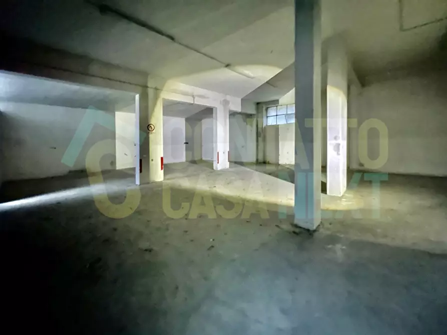 Immagine 2 di Garage in vendita  a Castelplanio