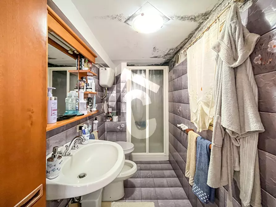 Immagine 16 di Appartamento in vendita  a Jesi