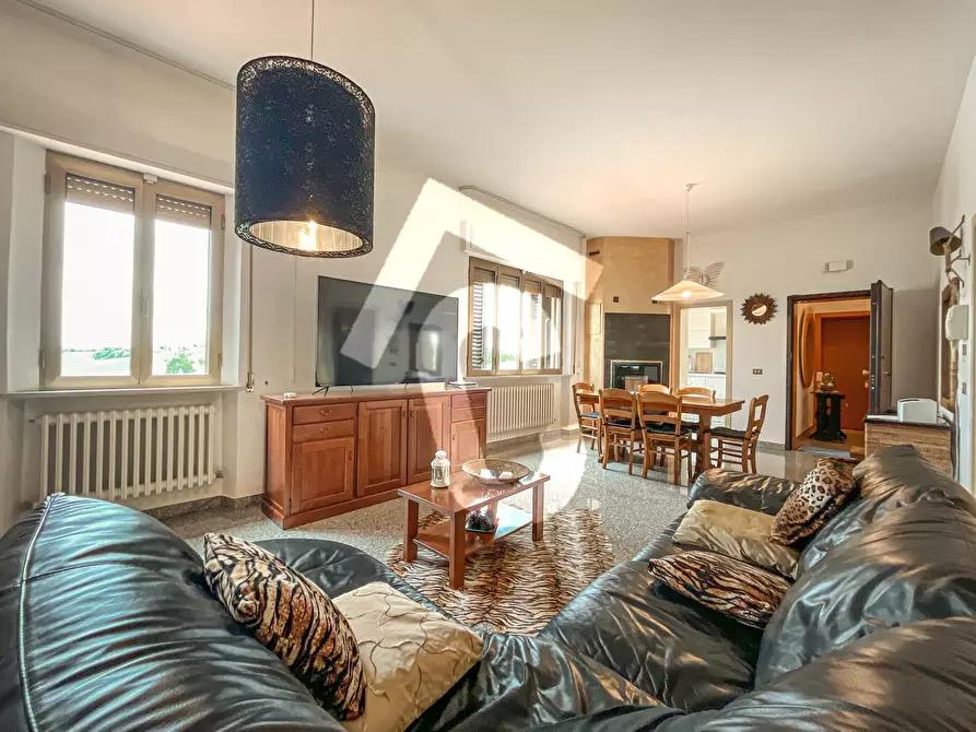 Immagine 31 di Casa indipendente in vendita  a Jesi