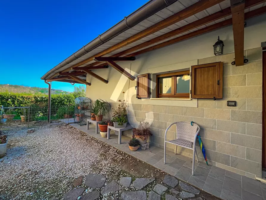 Immagine 32 di Rustico / casale in vendita  a Rosora