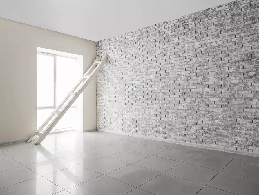 Immagine 1 di Locale commerciale in vendita  a Jesi