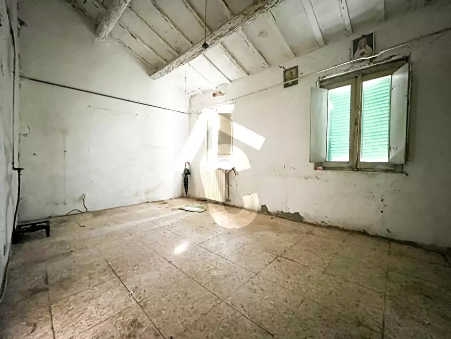 Immagine 17 di Rustico / casale in vendita  a Belvedere Ostrense