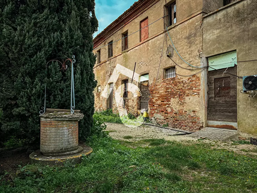 Immagine 8 di Terreno edificabile in vendita  a Jesi