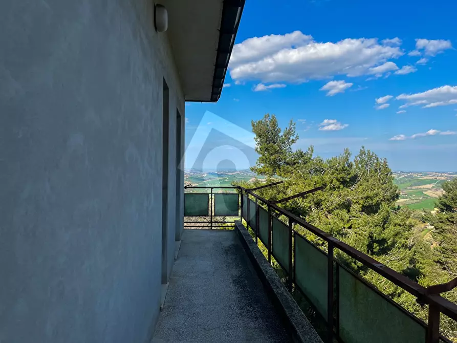 Immagine 11 di Quadrilocale in vendita  a Montecarotto