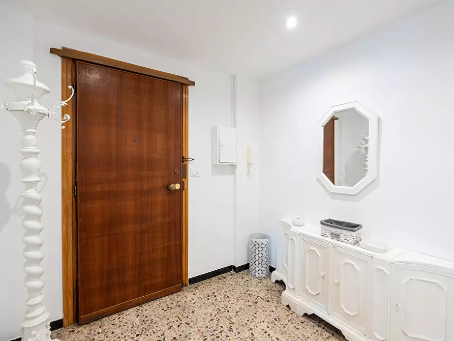 Immagine 42 di Pentalocale in affitto  in Via delle Azalee 3 a Finale Ligure