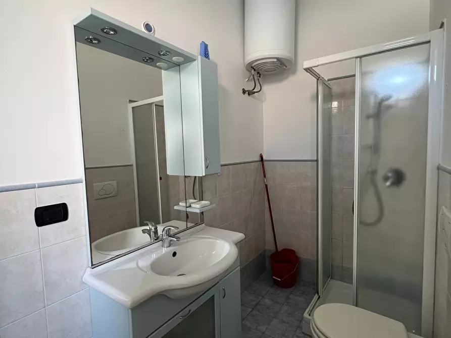 Immagine 8 di Quadrilocale in affitto  in Corso Europa a Finale Ligure