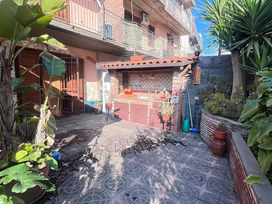 Immagine 1 di Appartamento in vendita  a Mascalucia