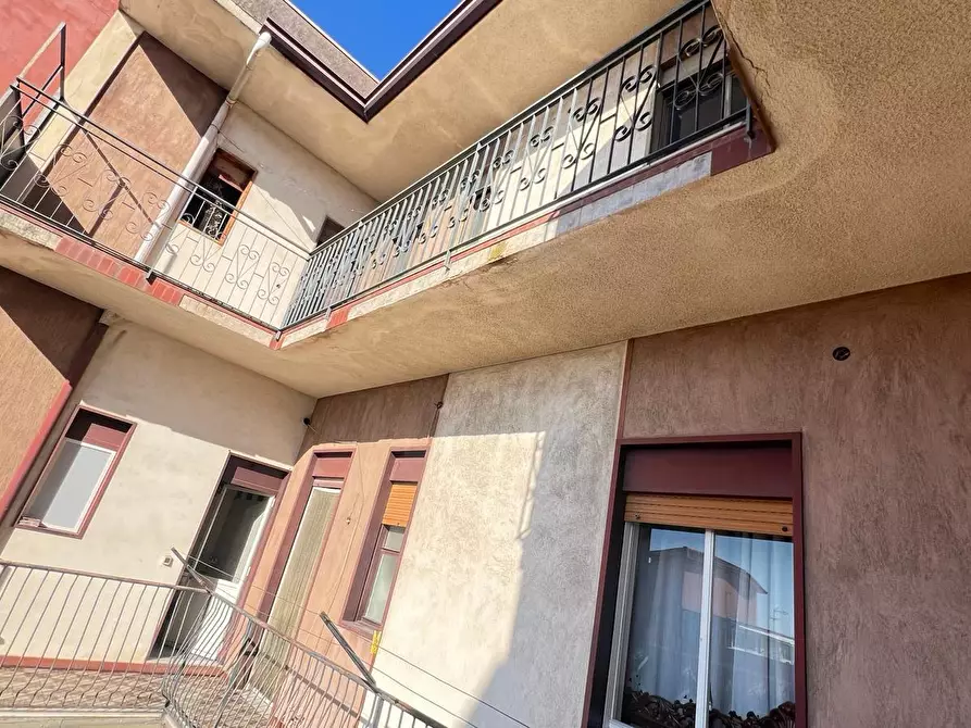 Immagine 11 di Casa indipendente in vendita  a Tremestieri Etneo