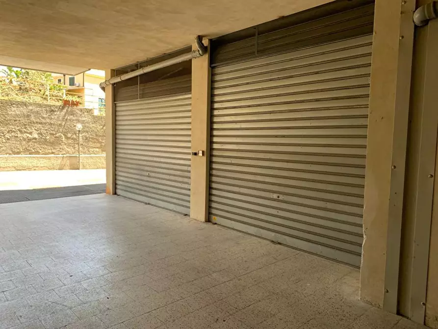 Immagine 19 di Appartamento in vendita  a Acireale