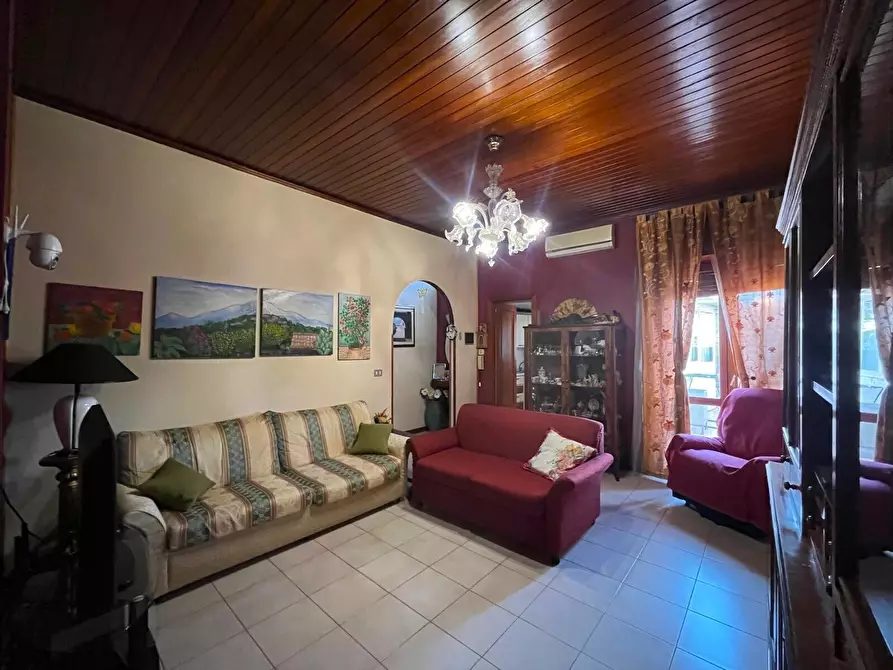 Immagine 14 di Appartamento in vendita  in Via Roma 6 a Gravina Di Catania