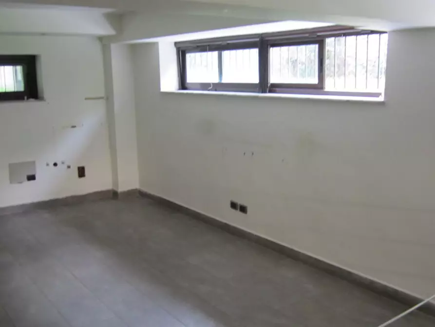 Immagine 13 di Villa in affitto  a Tremestieri Etneo