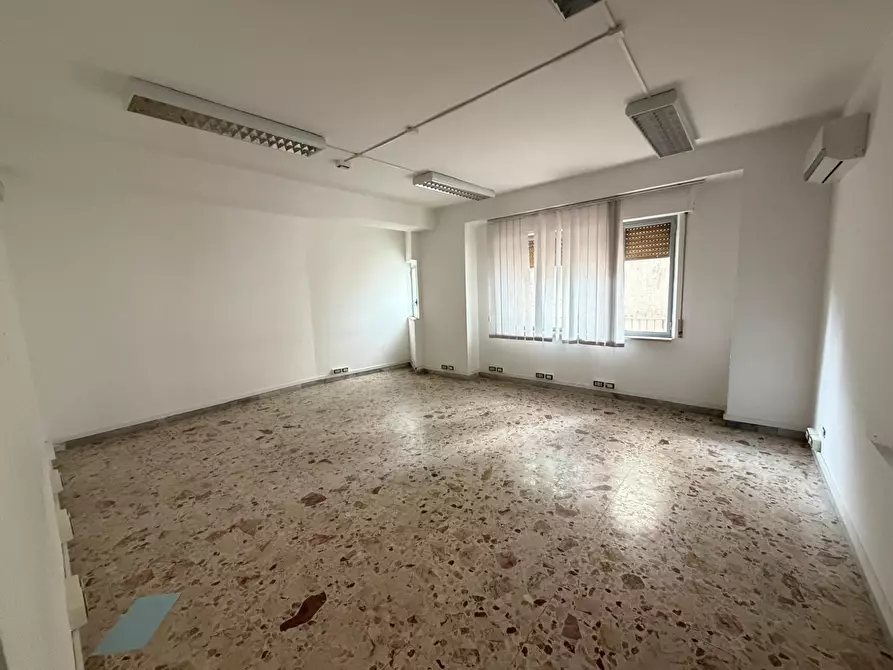 Immagine 13 di Appartamento in affitto  in Via Giuseppe Martinez a Acireale