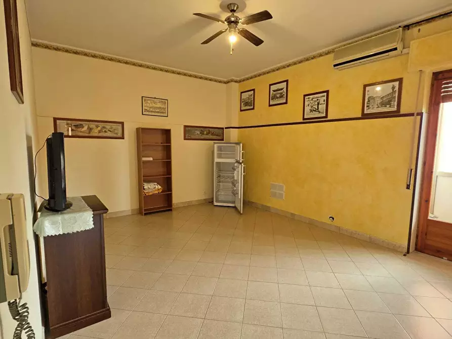 Immagine 3 di Appartamento in vendita  a Aci Sant'antonio