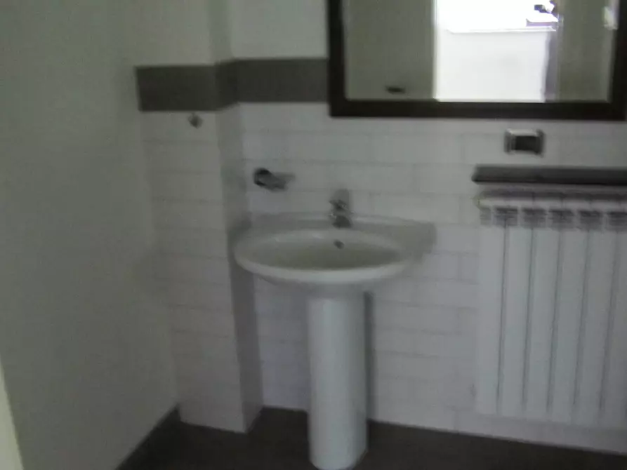 Immagine 14 di Villa in vendita  a Tremestieri Etneo