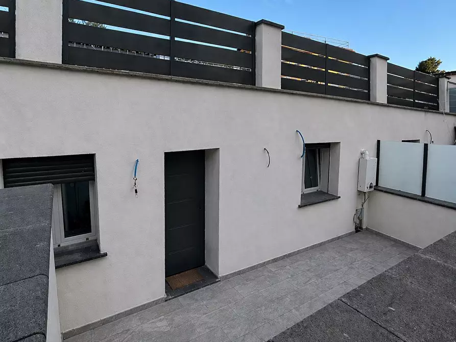 Immagine 18 di Casa semindipendente in vendita  a Mascalucia