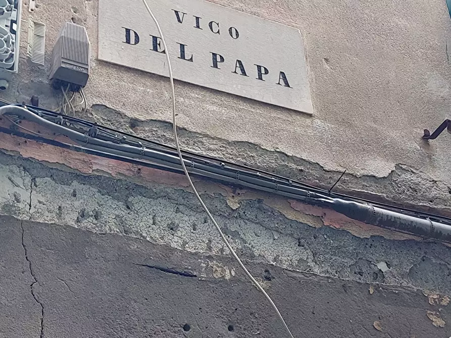 Immagine 18 di Bilocale in vendita  in Vico del Papa 2 a Genova