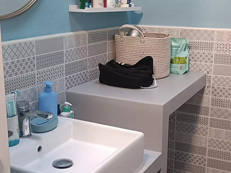 Immagine 33 di Mansarda in vendita  in Via Costa 3 a Varazze