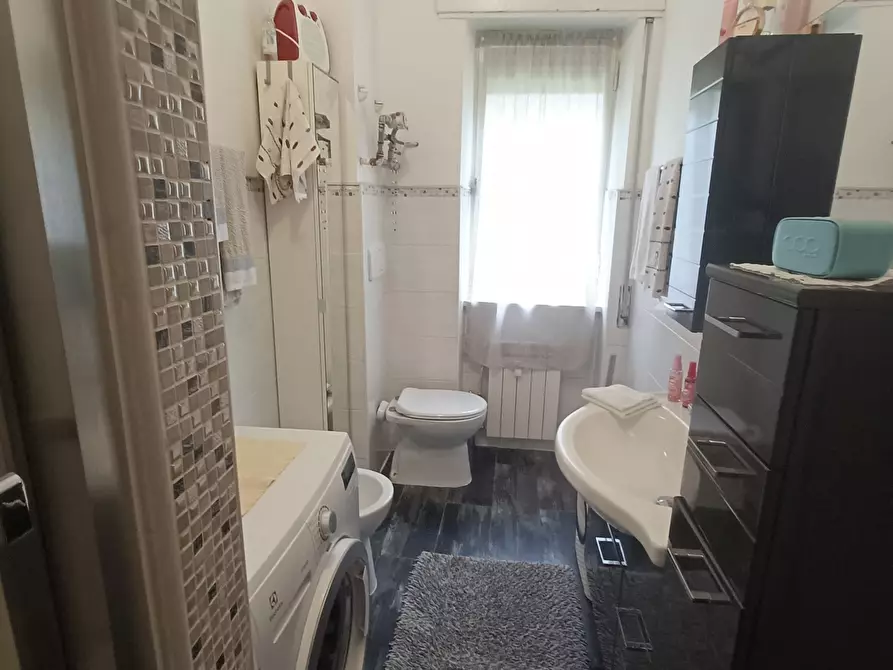 Immagine 18 di Trilocale in vendita  in Via Venezia 10 a Genova