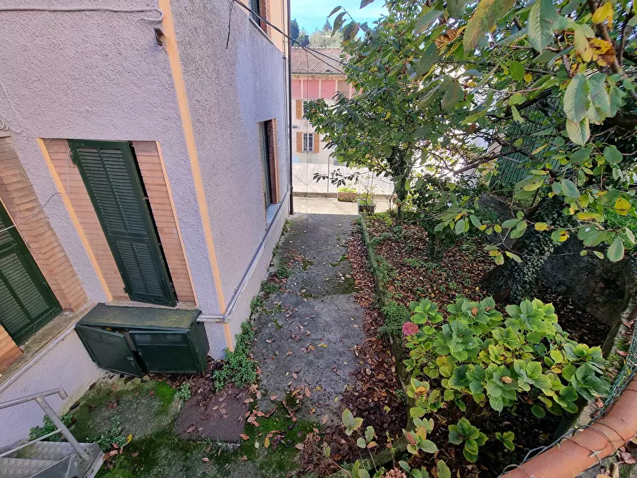 Immagine 28 di Appartamento in vendita  a Busalla