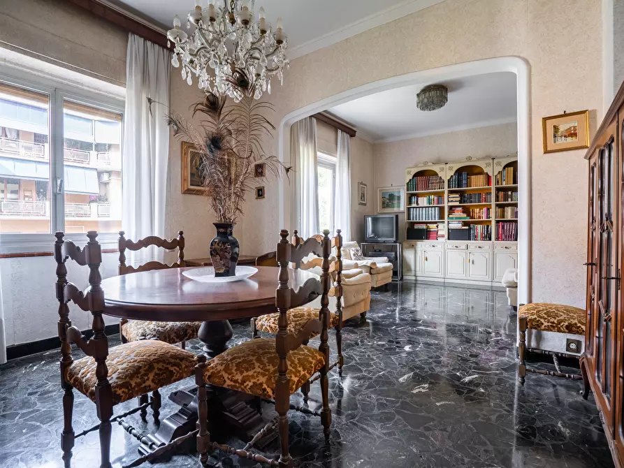 Immagine 61 di Quadrilocale in vendita  in Via Sturla 54 a Genova