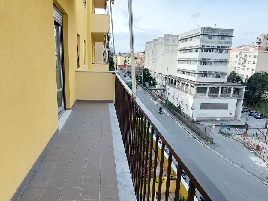 Immagine 22 di Quadrilocale in vendita  in Via Sturla 54 a Genova