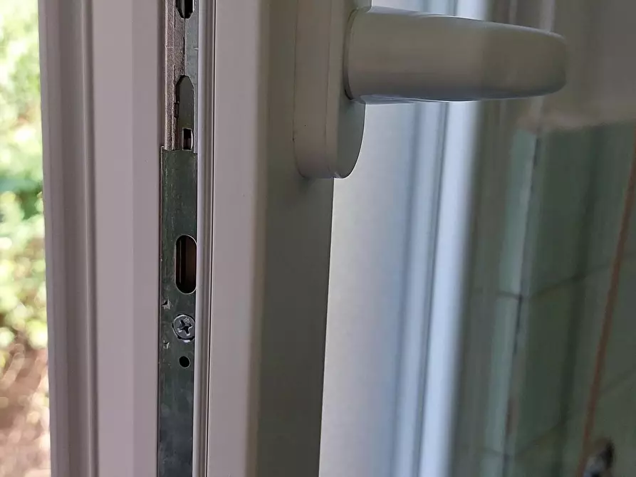 Immagine 23 di Trilocale in vendita  in Via Aurelio Robino a Genova