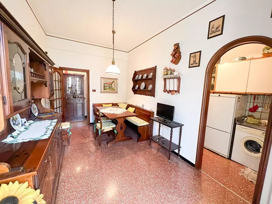 Immagine 1 di Appartamento in vendita  in Corso Luigi Andrea Martinetti a Genova