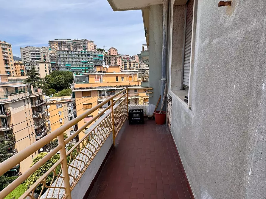 Immagine 19 di Pentalocale in vendita  a Genova