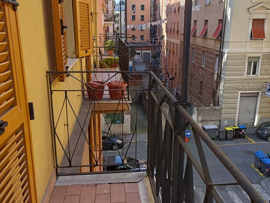Immagine 56 di Pentalocale in vendita  in Via Paolo Antonio de Cavero 8 a Genova