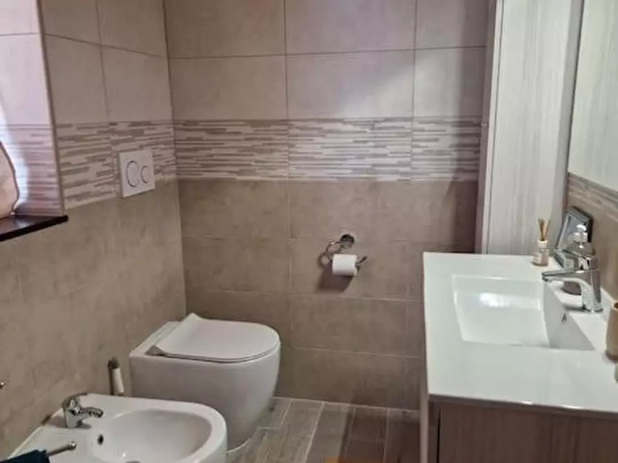 Immagine 11 di Trilocale in vendita  in Via Lanfranco Alberico 44 a Genova