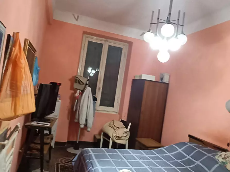 Immagine 32 di Appartamento in vendita  in Via Cornigliano 34 a Genova