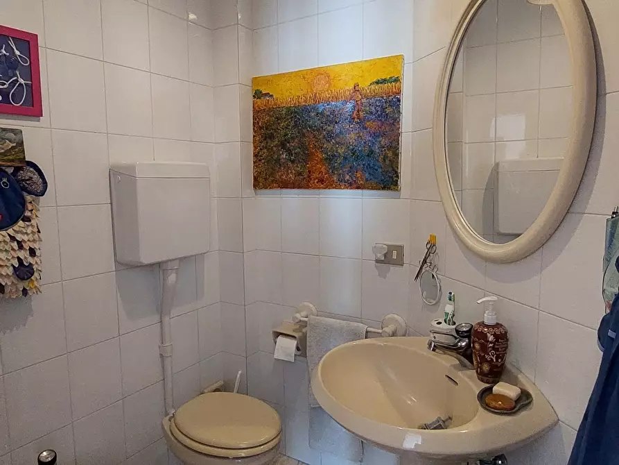 Immagine 27 di Trilocale in vendita  in Via Domenico Chiodo 25 a Genova