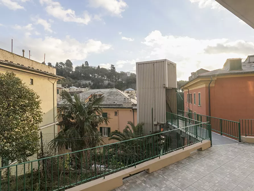 Immagine 51 di Pentalocale in vendita  in Via Venezia 12 a Genova