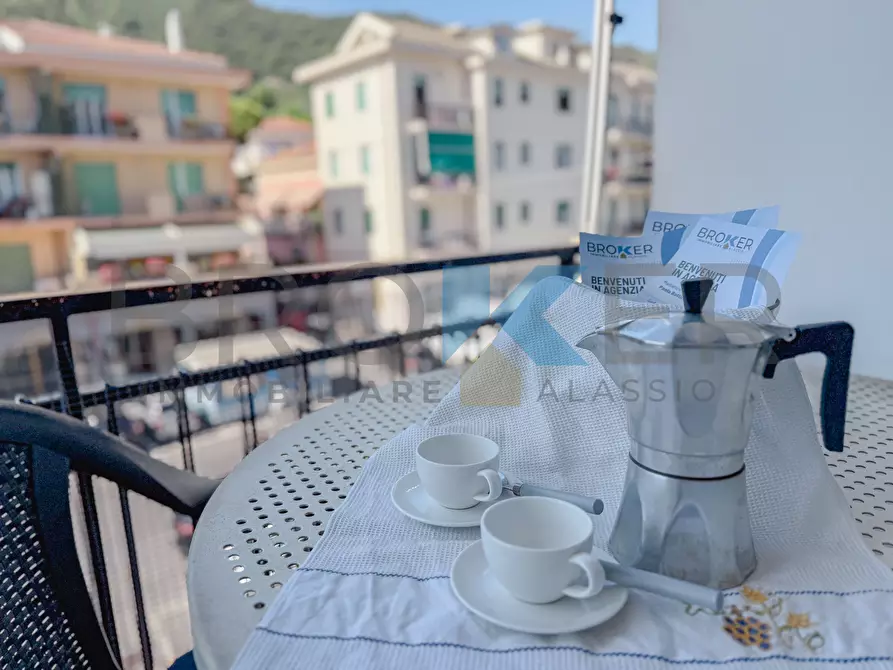 Immagine 9 di Trilocale in vendita  in Via Neghelli 56 a Alassio