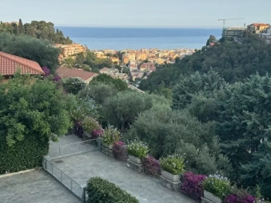 Immagine 86 di Villa in vendita  in Via Adelasia 139 a Alassio