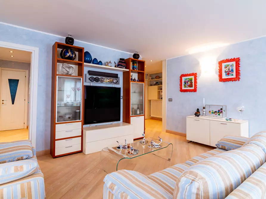 Immagine 36 di Quadrilocale in vendita  in Via Roma 45 a Alassio