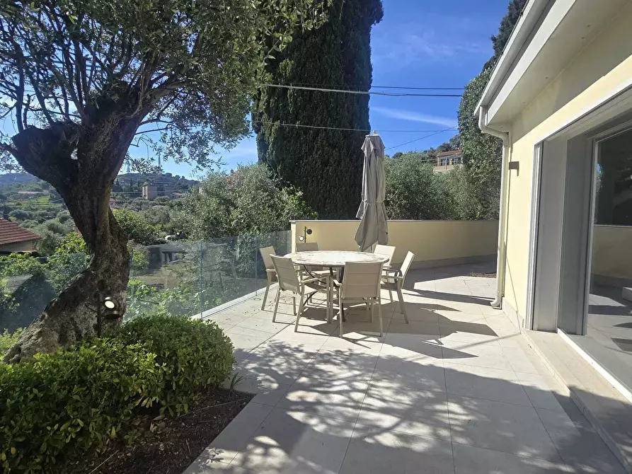 Immagine 33 di Villa in vendita  in Via San Leonardo 51 a Diano Marina