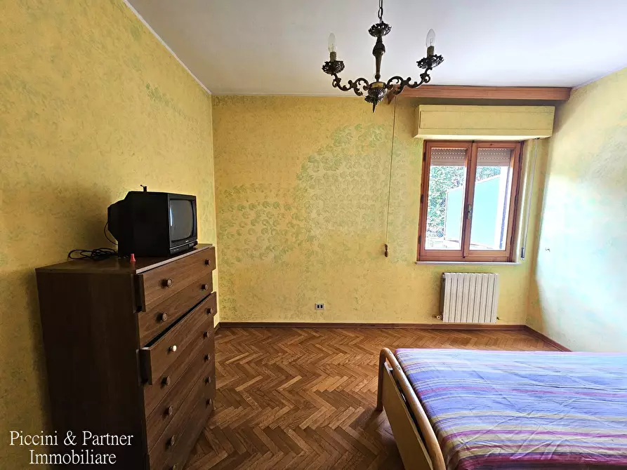 Immagine 36 di Quadrilocale in vendita  in Via Anton Maria Garbi 2 a Tuoro Sul Trasimeno