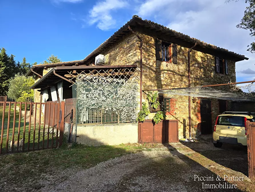 Immagine 3 di Rustico / casale in vendita  in Vocabolo Coccimignolo 36 a Marsciano