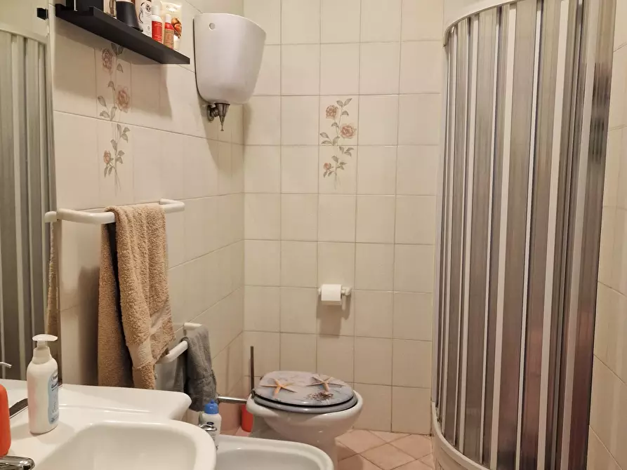 Immagine 36 di Casa bifamiliare in vendita  in Viale Ranchi 2 a Umbertide