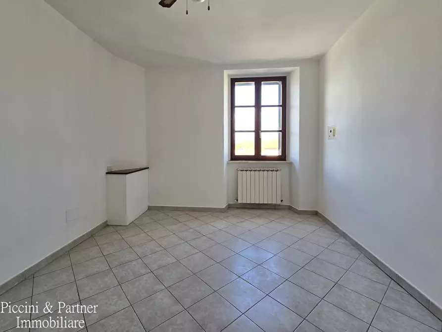Immagine 28 di Quadrilocale in vendita  in Via Bastiola 95 a Bastia Umbra