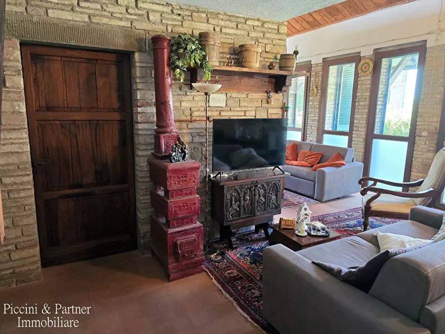 Immagine 31 di Villa in vendita  in Via IV Novembre 15 a Passignano Sul Trasimeno