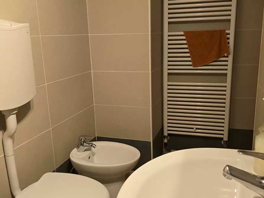 Immagine 23 di Trilocale in affitto  in Via del Roscetto a Perugia