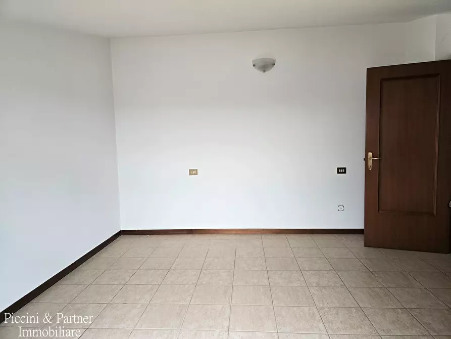 Immagine 36 di Quadrilocale in vendita  in Via dello Zucchero 24 a Perugia