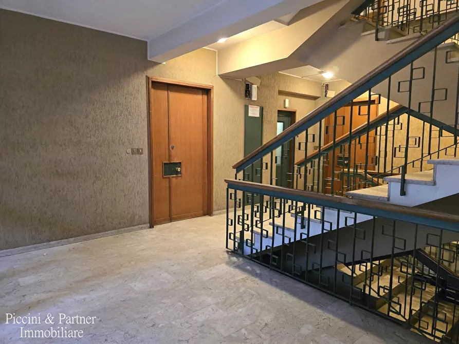 Immagine 3 di Pentalocale in vendita  in Via Frà Bevignate 14 a Perugia