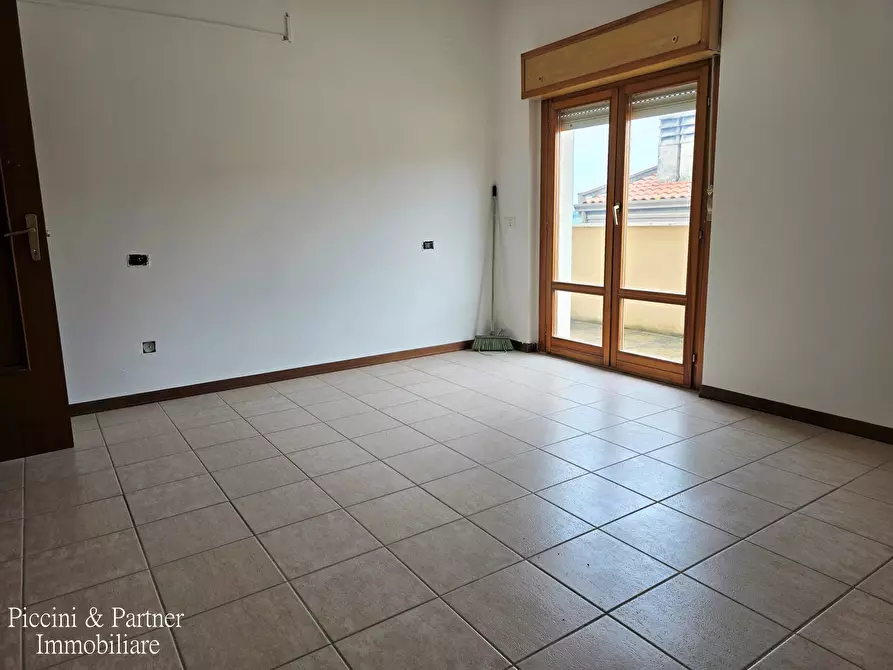 Immagine 20 di Quadrilocale in vendita  in Via dello Zucchero 24 a Perugia