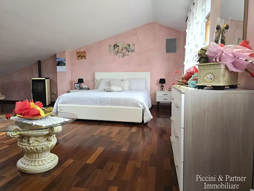 Immagine 56 di Villa in vendita  in C.a. Monsigliolo a Cortona