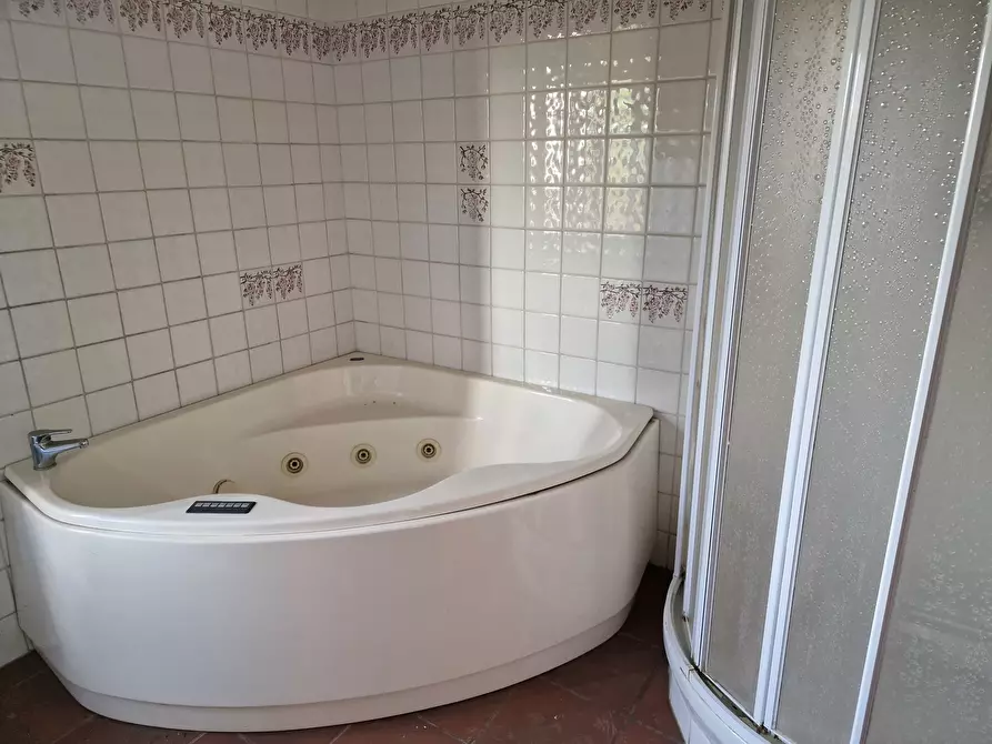 Immagine 36 di Rustico / casale in vendita  in Località Cantagallina Alta 11 a Castiglione Del Lago