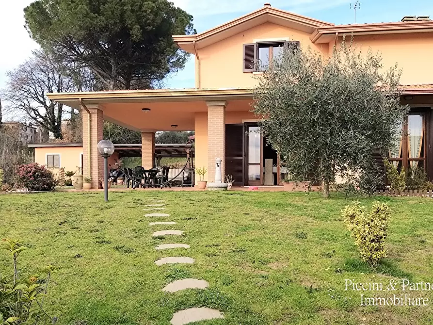 Immagine 1 di Casa bifamiliare in vendita  in Via Todi 23 a Perugia